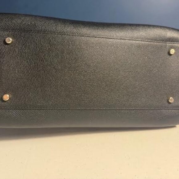 Coach Outlet Pebbled Leather Handbag with Shoulder Strap - Picture 6 of 9